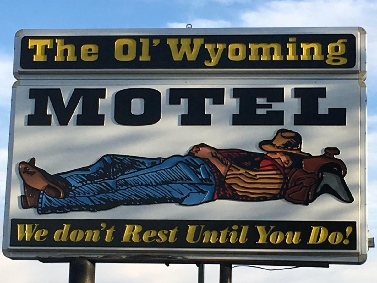 Мотель The Ol' Wyoming Ривертон Экстерьер фото